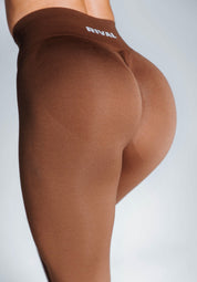 'ICON' SEAMLESS SCRUNCH LEGGINGS - COCOA **FREE GIFT**